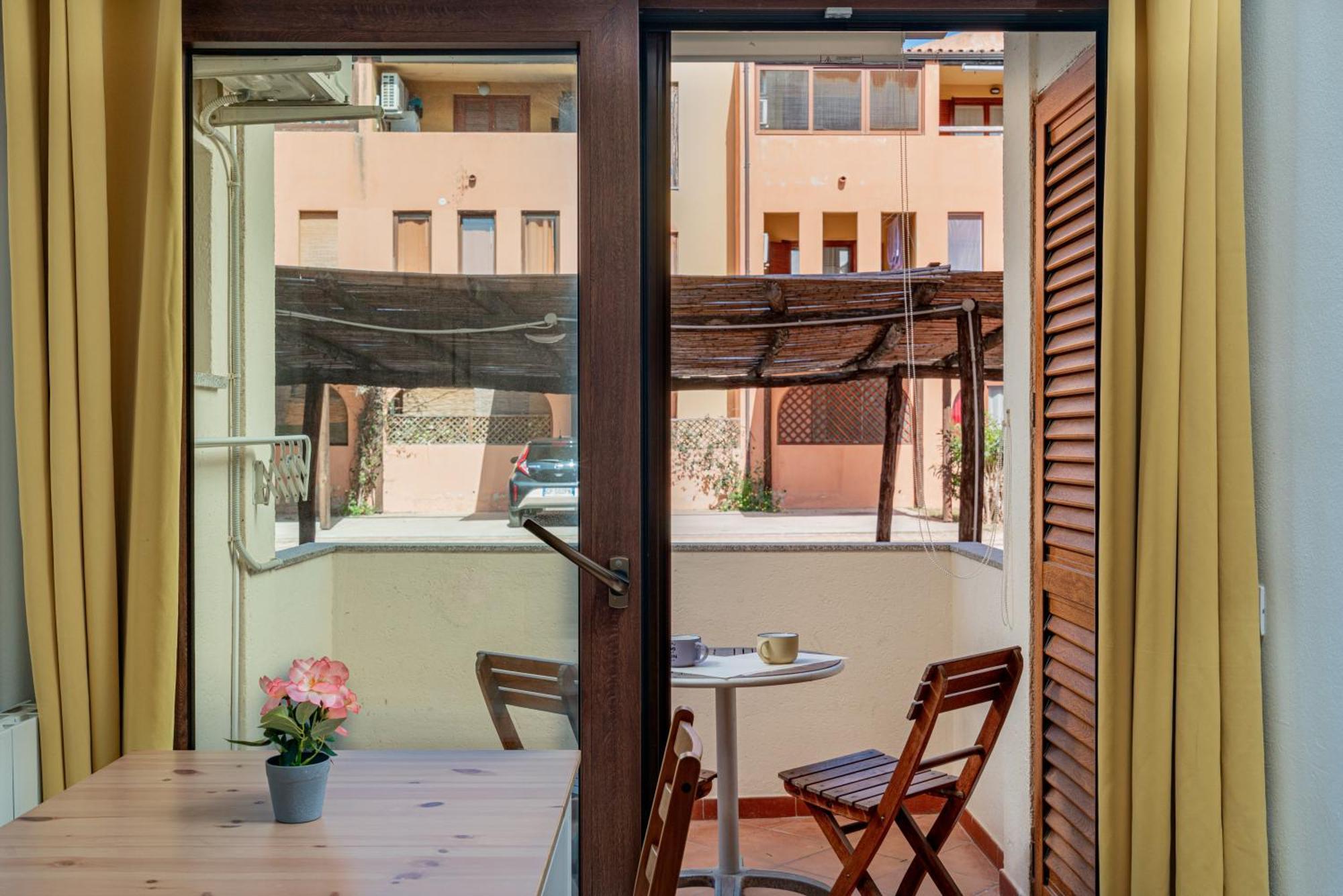Studio'S Pavese Olbia Exterior photo